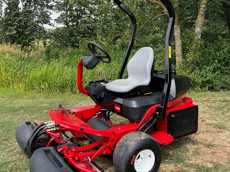 Toro greensmaster online 3250d